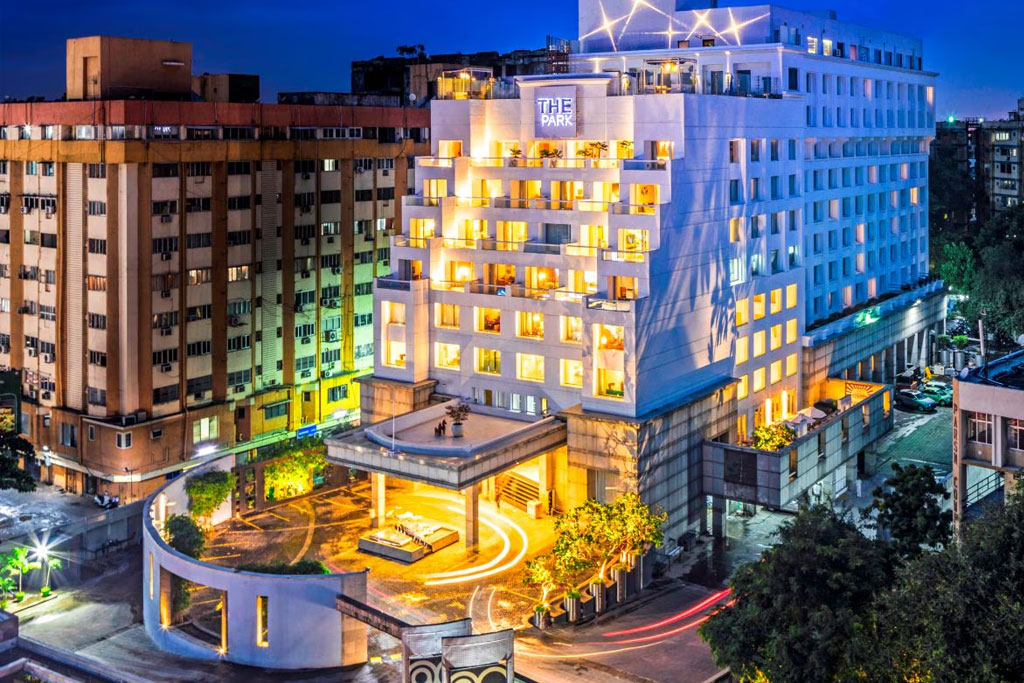 Crazy Baba Hotel exterior view